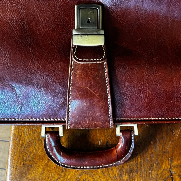 Floto vintage brown leather briefcase; handmade in Italy - Picture 6 of 10